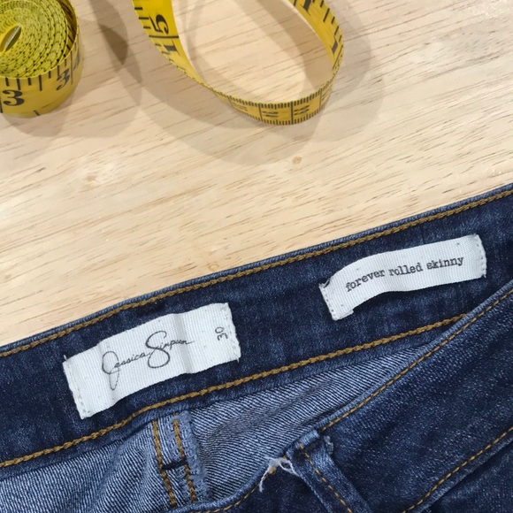 Jessica Simpson Capri Jeans - Picture 2 of 6